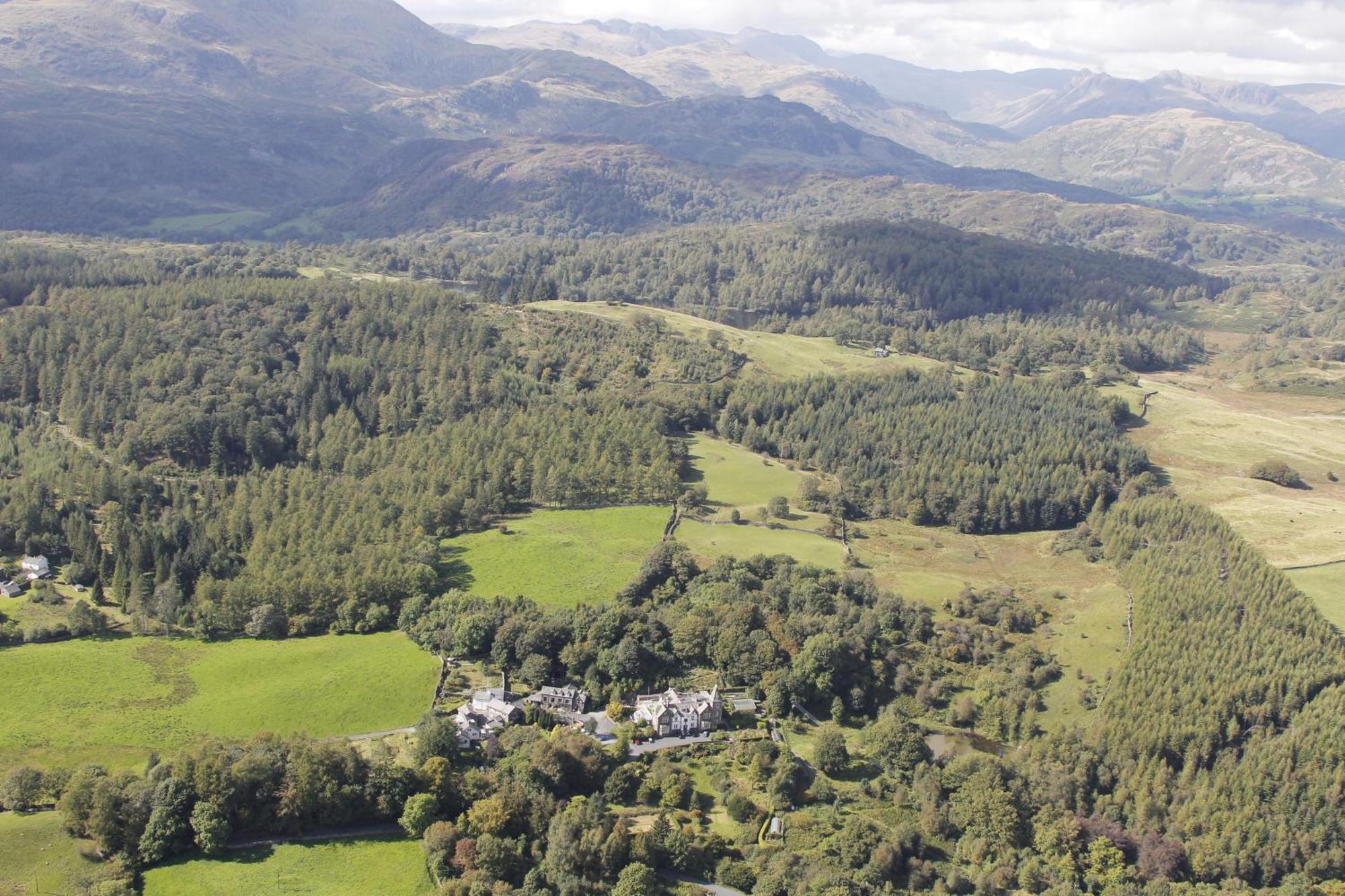 Yewfield Self Catering Apartments Hawkshead Exteriör bild