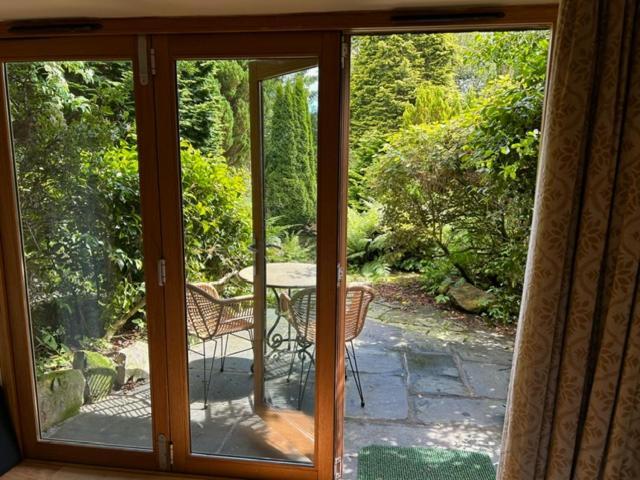Yewfield Self Catering Apartments Hawkshead Exteriör bild